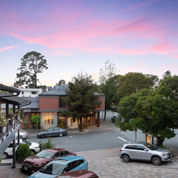 Wayside Inn