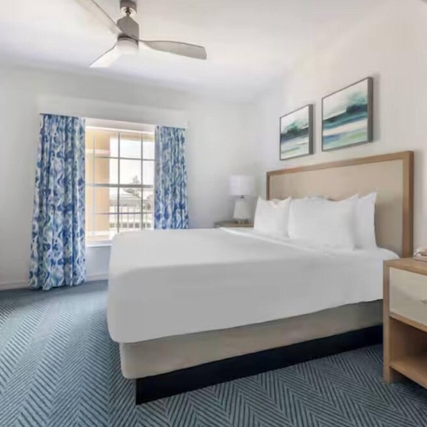 Where Great Getaways Come Naturally! 3 Units with Kitchen, Outdoor Pool