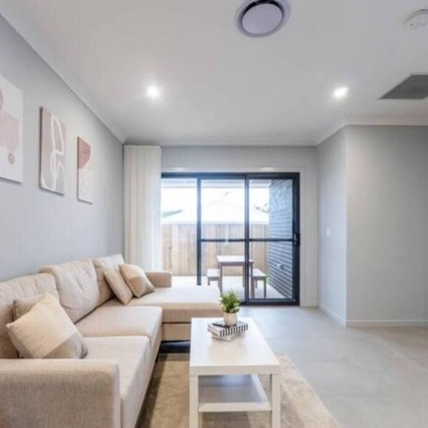 Where Spring Lives — A Quiet Home in the Suburbs