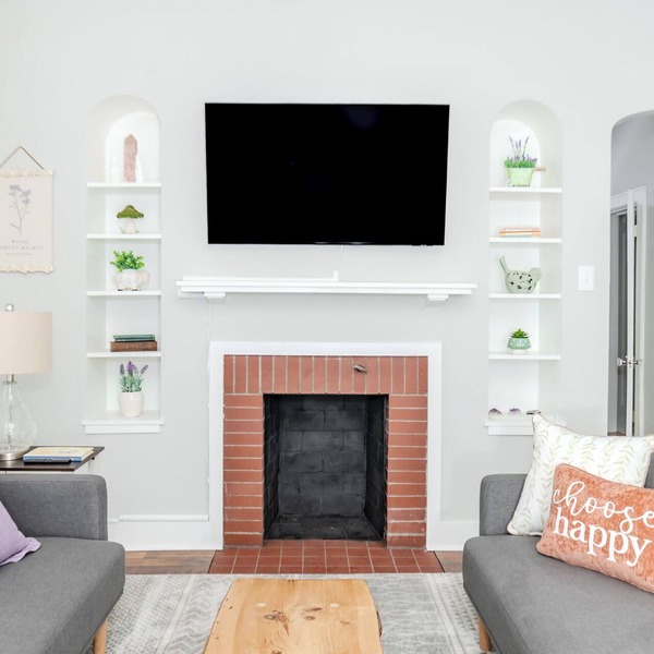 Whispering WillowBnB – Cozy Central Stay Near IUP in Indiana, PA