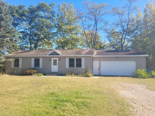 White Birch - Riverfront and Newly-Remodeled!