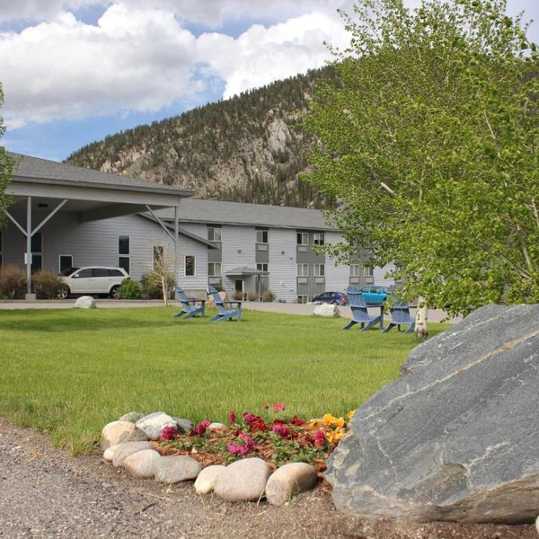 Whitewater Inn
