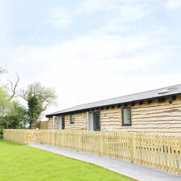 Willow Lodge, Cleeve Prior