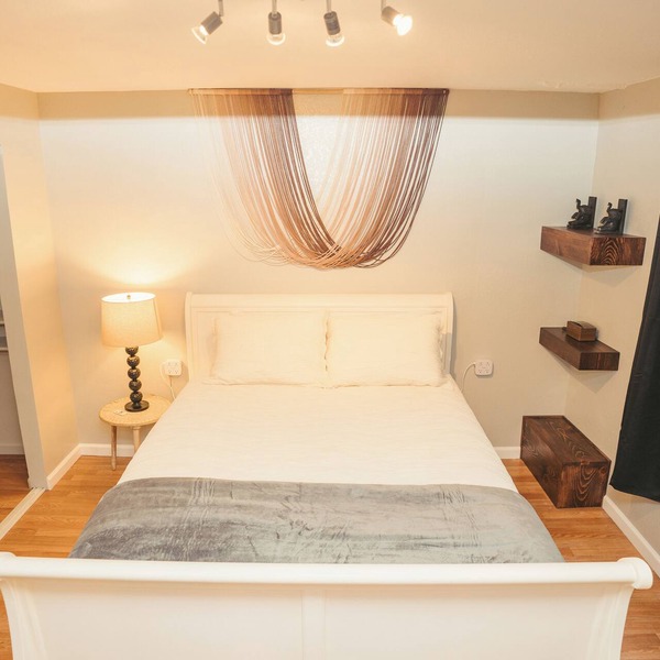 Windsor Retreat Private Basement Suite