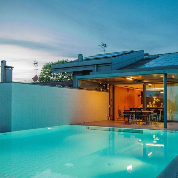 Wonderful private villa with WIFI, hot tub, private pool, sauna, A/C, TV, patio and pets allowed