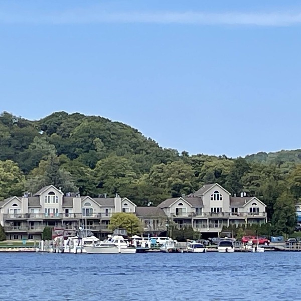WONDERFUL UPDATED CONDO - HARBORVIEW ON MAIN STREET