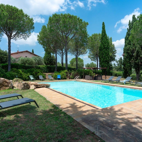 Wonderful villa with A/C, hot tub, sauna, private pool, WIFI, terrace and panoramic view