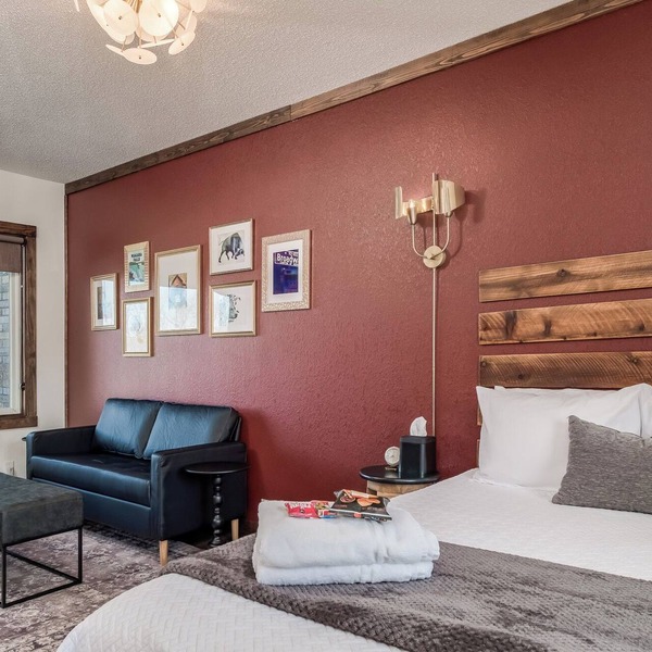 Work & Stay | Free Parking | Simple Comfort