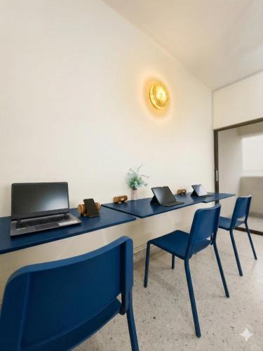 Workstay Hostel Dorm with invoice 10min to KL Sentral Mid Valley