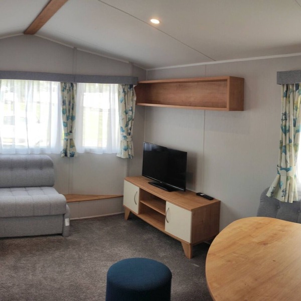 Wren - 4 Berth Caravan at Copthorne Caravans