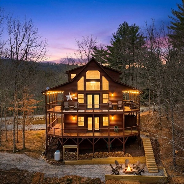 Your Mountain Base-Where Trail Ends & Views Begin