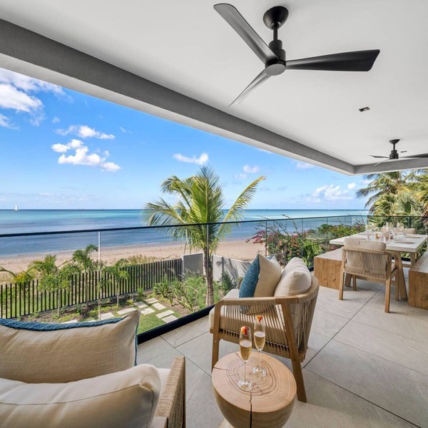 Your Perfect Beachfront Escape - Allure 205