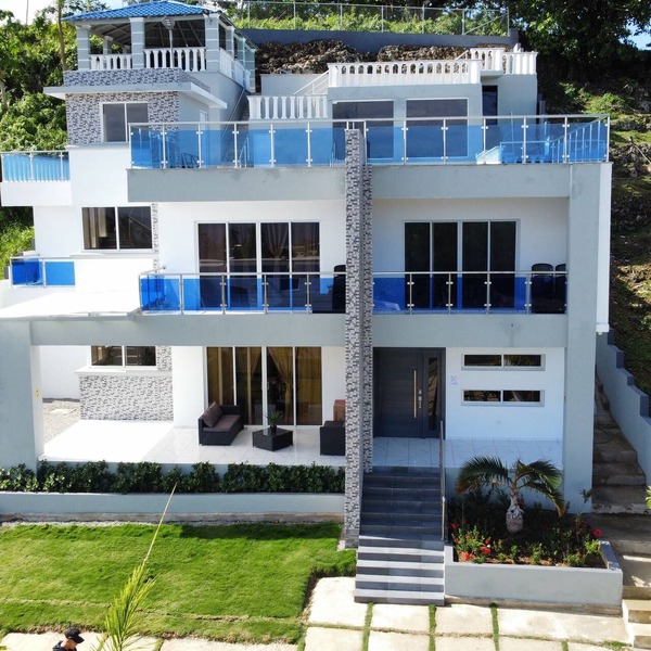 yurys villa
