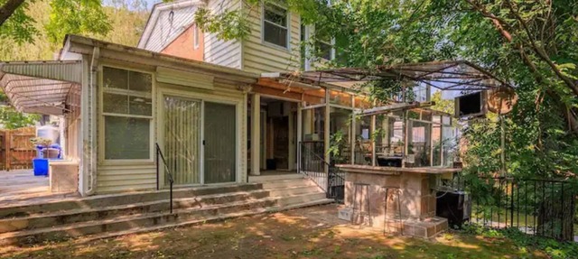 1 bed/bath apartmt walk to metro