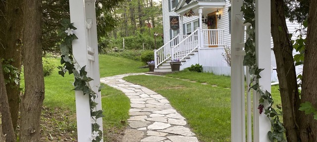 1 bedrm, Worcester/Boston Central area @ Ellen Elizabeth Estates-Pvt Main Apt
