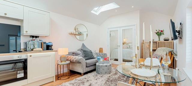 1 bedroom accommodation in Meols, Wirral