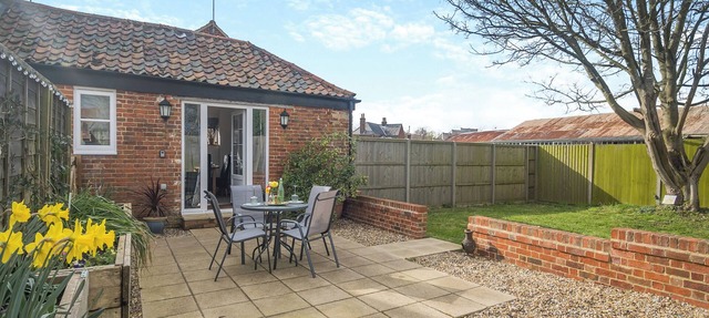 1 bedroom accommodation in Martham