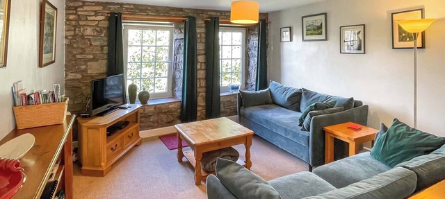 1 bedroom accommodation in West Burton, near Leyburn