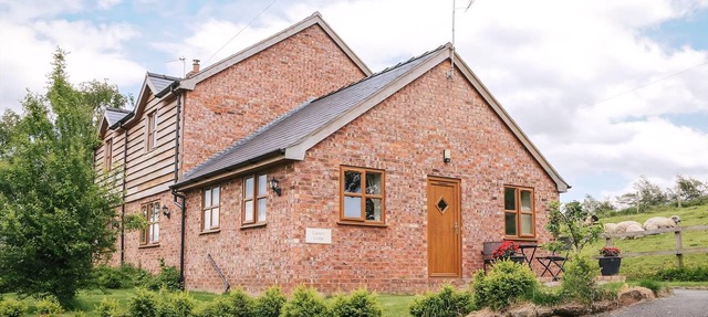 1 bedroom accommodation in Bickley, near Malpas