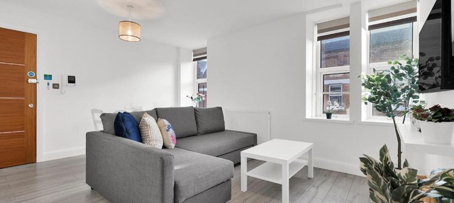 1-Bedroom Apartment in Central Balham