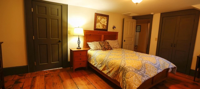#1 Location for CDP. Fire-pit & Fishing Pond. FUN & Private. 5 bedrooms, 3 baths