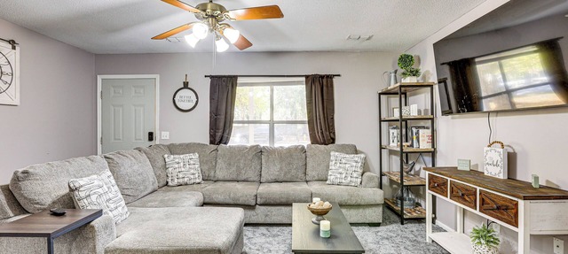 12 Mi to Dtwn Savannah: Remodeled Family Getaway!