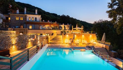 12 Months Resort & Spa