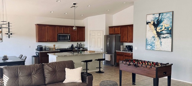 120” Projector screen, Foosball table, Mario Room 4-bedroom Vail,AZ with AC