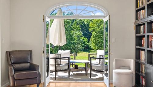 13-Acre Private Estate, Private Lake, Private Golf Range, Private Forest & Hiking Trails