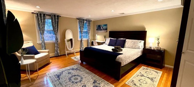 #16 Extra Large Room with Private Bathroom