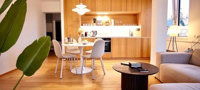 2,5 Zi Design Apt near Porsche Museum with Beamer, Netflix, PS5