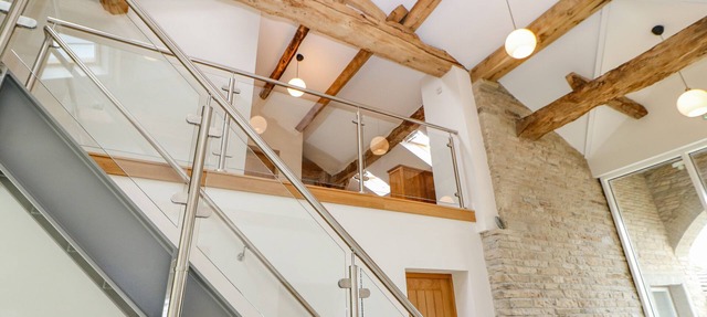 2 Barn Cottages