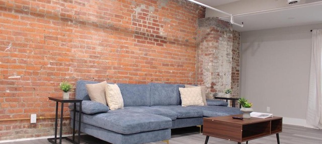 2 bdrm Modern & Hip Apt with Private Patio