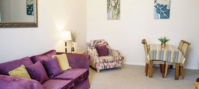 2 bedroom accommodation in Bury St. Edmunds