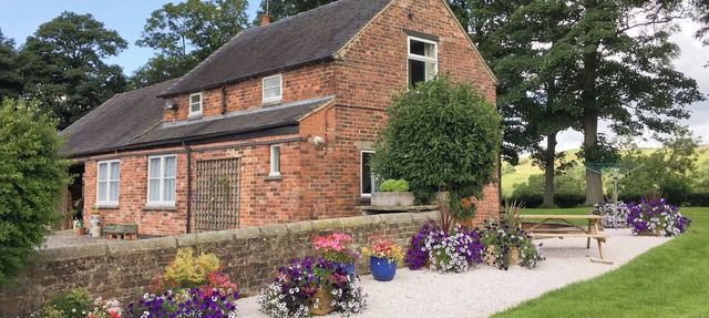 2 bedroom accommodation in Ilam, near Ashbourne