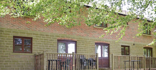 2 bedroom accommodation in Carsington, near Ashbourne