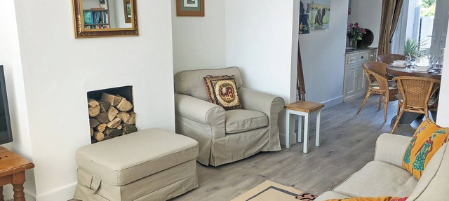 2 bedroom accommodation in Heswall, near Liverpool