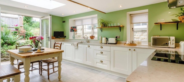 2 bedroom accommodation in Pickering