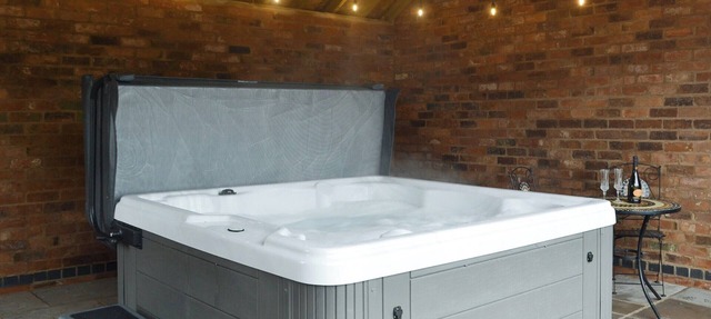 2 bedroom accommodation in Ranby, near Retford