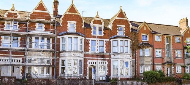 2 bedroom accommodation in Cardiff