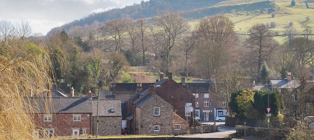 2 bedroom accommodation in Cromford