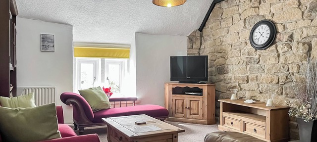 2 bedroom accommodation in Matlock
