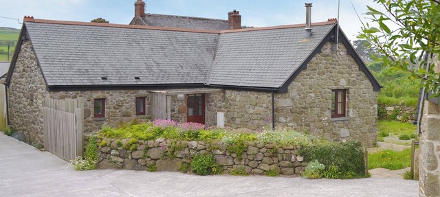 2 bedroom accommodation in Morvah, near Zennor