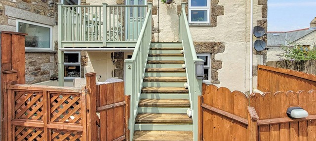 2 bedroom accommodation in Redruth