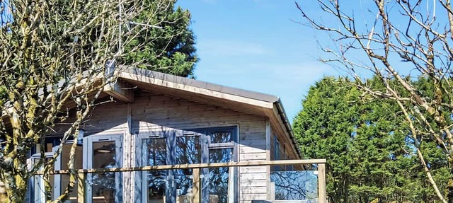2 bedroom accommodation in Carnmenellis, Nr Falmouth
