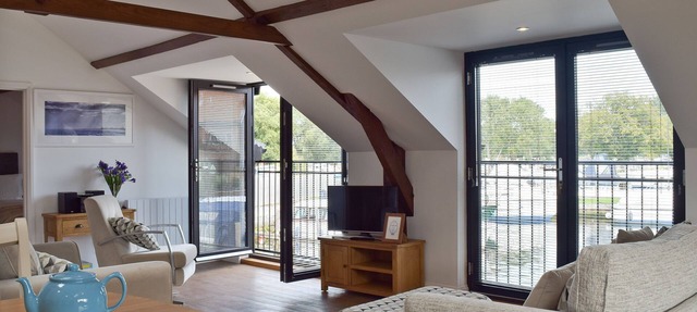 2 bedroom accommodation in Beccles, near Gillingham