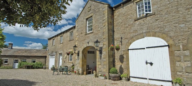 2 bedroom accommodation in West Burton, near Leyburn