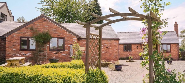 2 bedroom accommodation in Bickley, near Malpas