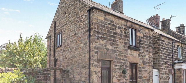 2 bedroom accommodation in Darley Bridge, near Matlock