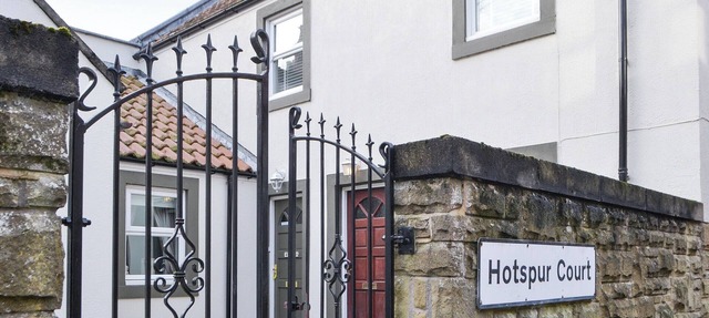 2 bedroom accommodation in Warkworth, Alnwick